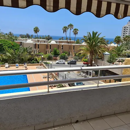Borinquen Only 280 Meters To The Beach, Balcony With Sea View, Heated Pool, Wifi Playa de las Americas (Tenerife)
